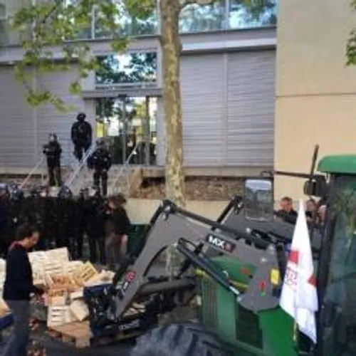 [ MANIFESTATION - GARD ] LA COLERE DES AGRICULTEURS