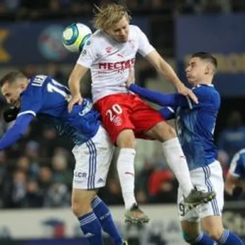 [FOOTBALL] : Nîmes sèchement battu à Strasbourg (4-1).