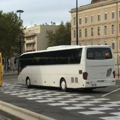 [FAITS - DIVERS / GARD]: A Saint-Geniès-de-Malgoirès, un bus avec...