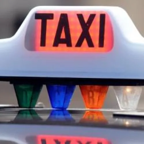 [ SOCIETE - NIMES ] Gare Nîmes-Pont-du-Gard : "De la place pour...