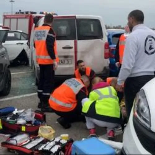 [ FAIT DIVERS - FOS-SUR-MER ] neuf blessés dont trois grièvement...