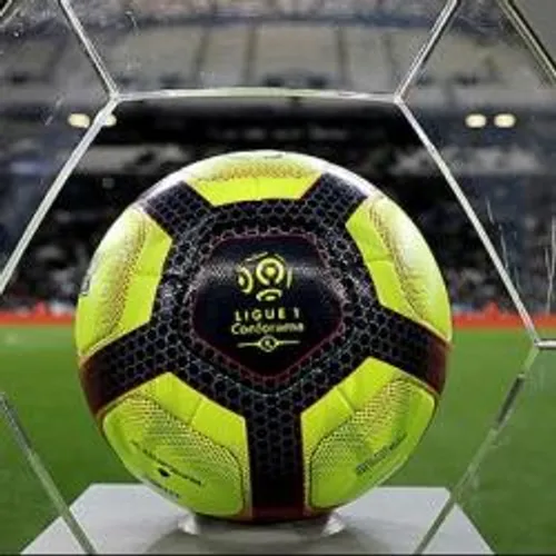 Ligue 1: la LFP n'exclut plus une fin de saison le 15 juillet.