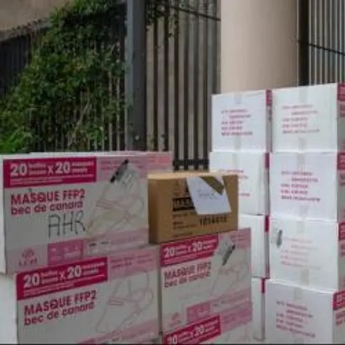 [ SANTE - MONDE ] Coronavirus : les États-Unis s'engagent dans la...