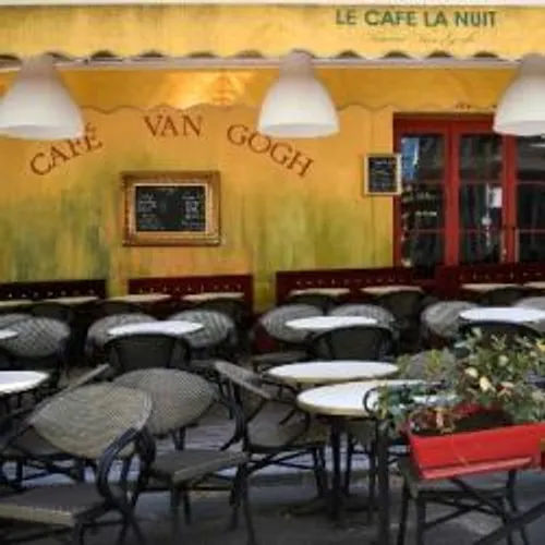 Arles : les acteurs du tourisme veulent préparer l'après.