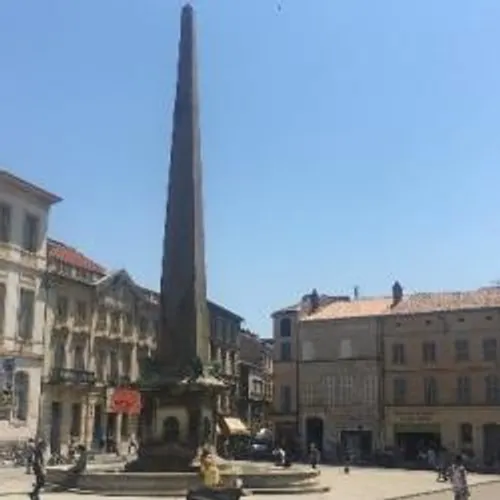 Arles : le coup de gueule des commerçants contre la Ville.