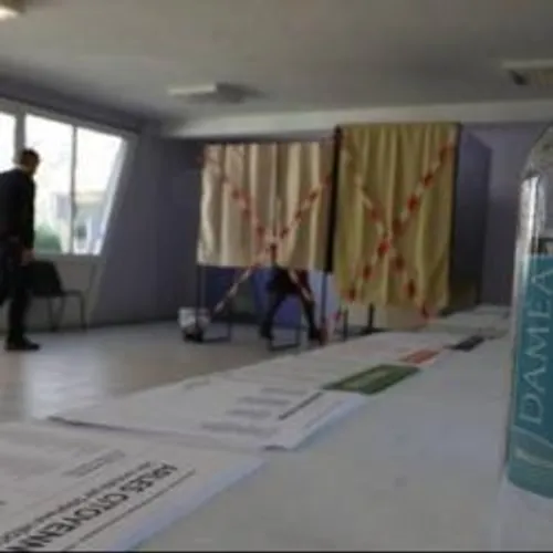 [ POLITIQUE - ARLES ] MUNICIPALES EN PAYS D'ARLES : UNE CAMPAGNE...