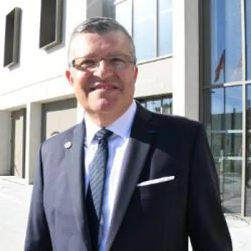 [ SOCIETE - NIMES METROPOLE ] Franck Proust et ses projet pour l’Agglo