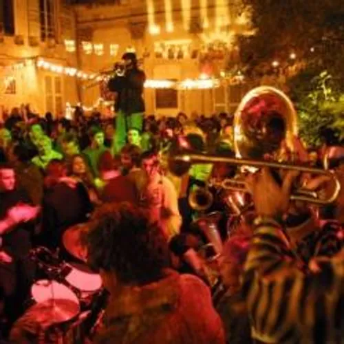 Patrick de Carolis, maire d'Arles : "L'économie avait besoin de...