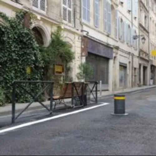 [ARLES]: Période difficile pour le commerce de centre-ville à Arles.