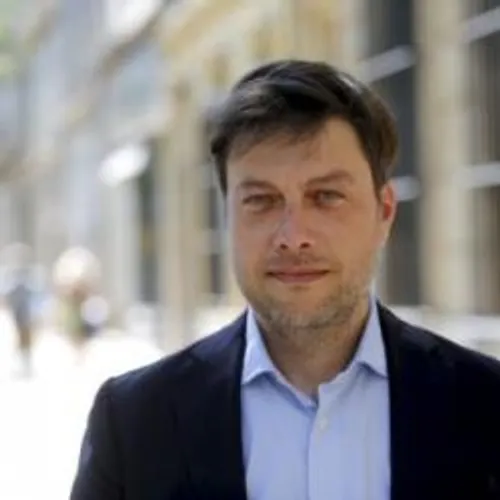 [COVID19]: Fermeture...ou pas des bars et restaurants, réaction de...