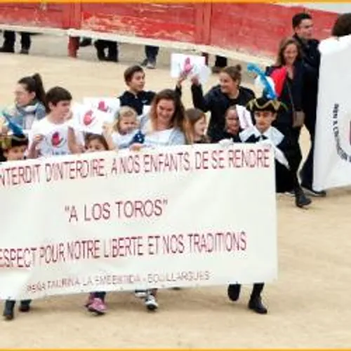 Corrida interdite aux mineurs : l'amendement qui relance tout à Arles.
