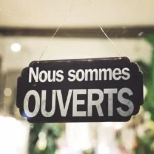 [ECONOMIE]: Le compte à rebours a commencé pour les commerçants.