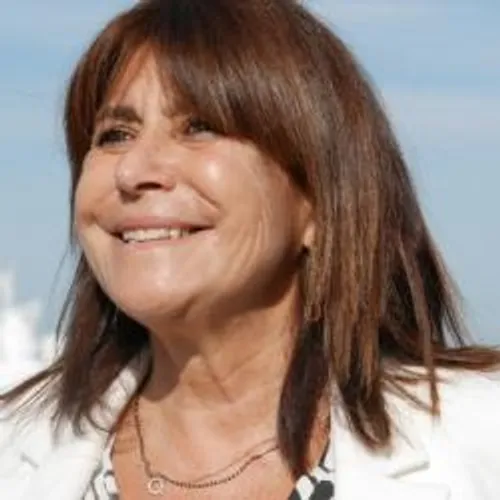 [POLITIQUE]: Michèle Rubirola, maire de Marseille devrait annoncer...