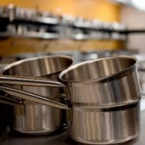 [REGION]: un coup de pouce aux commerces, bars et restaurants.