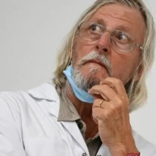 [SANTE]: Le professeur Raoult est récompensé.