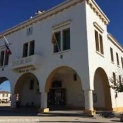 [POLITIQUE]: Christelle Aillet, a été élue maire des Saintes Marie...