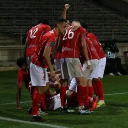 [FOOTBALL]: La très bonne opération du Nimes Olympique hier soir.