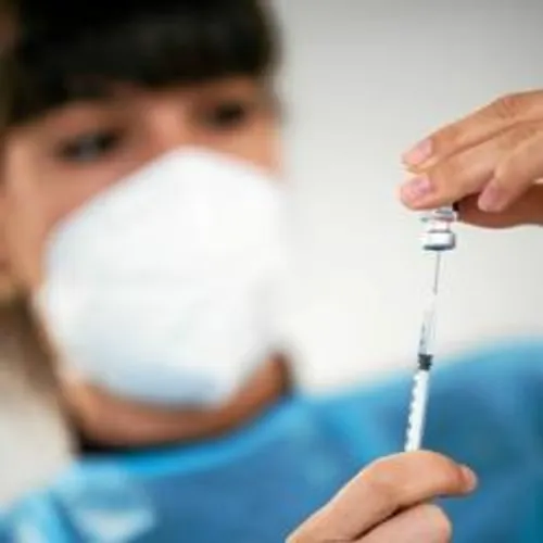 [COVID-19]: c’est à partir d’aujourd’hui que tous les plus de 55...