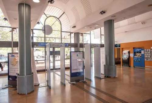 Les portiques fixes de sécurité vont disparaître des gares de Paca.