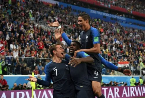 Plus de 19 millions de téléspectateurs sur TF1 pour France-Belgique.