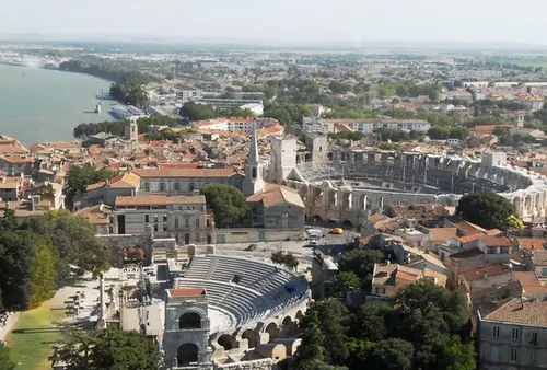 Arles: L'État vient au secours du centre-ville d'Arles.