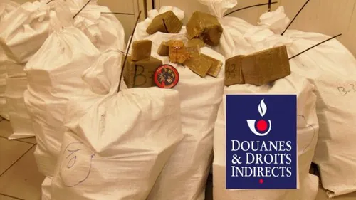 [ FAIS DIVERS - GARD ] : SPECTACULAIRE SAISIE DE 400KG DE CANNABIS.