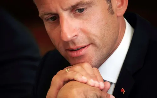 [ SOCIAL - FRANCE ] LE PLAN PAUVRETE PRESENTE AUJOURD'HUI PAR...