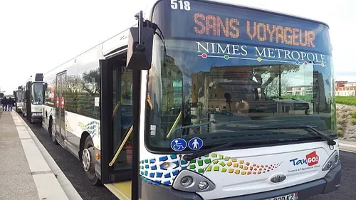 [ SOCIAL - NIMES ]: GREVE CHEZ LES BUS TANGO CE JEUDI 13 SEPTEMBRE.