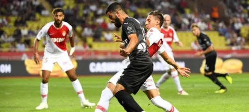 [ SPORT - FOOTBALL ] LIGUE1/NIMES OLYMPIQUES ; LES CROCOS ARRACHENT...