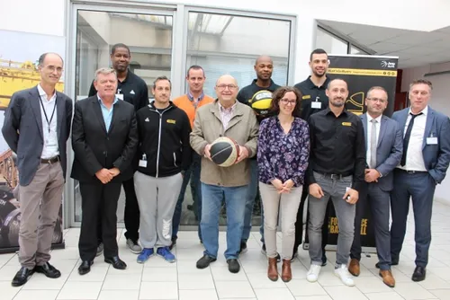[ SPORT - BASKETBALL ] FOS PROVENCE BASKET + ARCELORMITTAL = SPORT...
