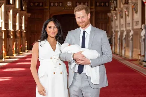 [ PEOPLE - INTERNATIONAL ]  MEGHAN ET HARRY PARENTS: LES TOUTES...