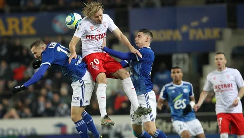 [FOOTBALL] : Nîmes sèchement battu à Strasbourg (4-1).