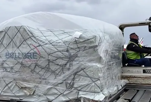 [ SANTE - FRANCE ] Coronavirus : un avion, en provenance de Chine,...