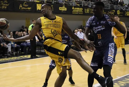 [ SPORT - BASKETBALL ] Coronavirus : pas de reprise de l'Elite de...