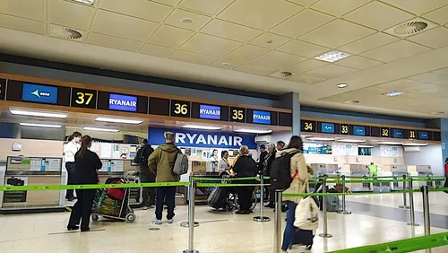 [ TOURISME - FRANCE ] Remboursement des billets d'avion et...