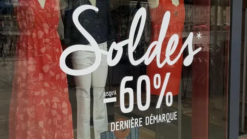 [ ECONOMIE - FRANCE ] Soldes : les touristes dans le viseur des...
