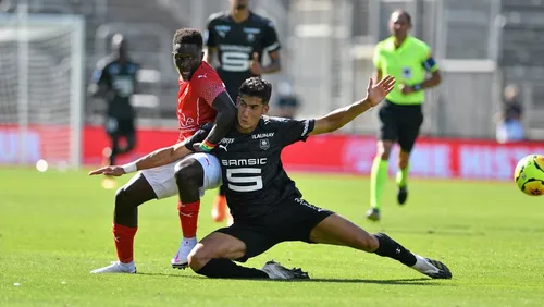 Football : des Nîmois (trop) généreux face à Rennes battus par K.-O.
