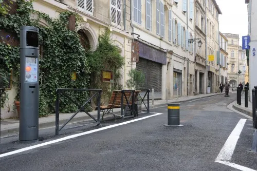 [ARLES]: Période difficile pour le commerce de centre-ville à Arles.