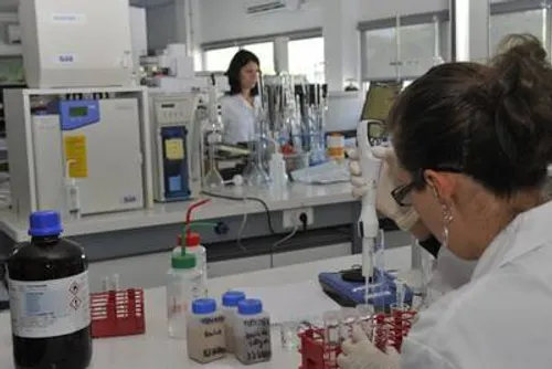 [REGION]: les laboratoires camarguais sont pris d'assaut pour faire...