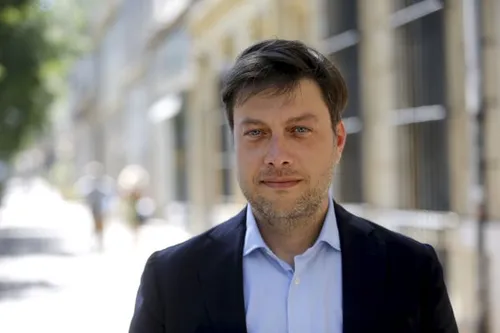 [COVID19]: Fermeture...ou pas des bars et restaurants, réaction de...