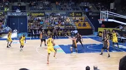 Basket - Leaders cup : Fos PB commence et finit fort.