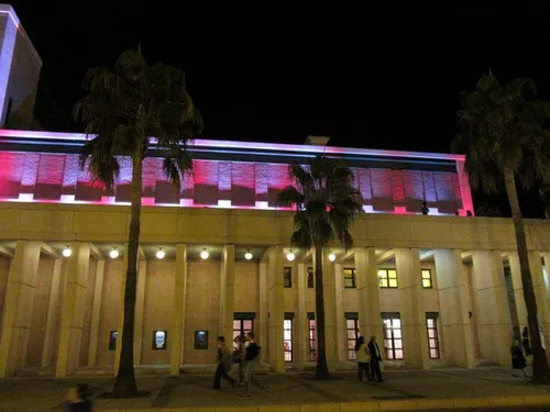 [CULTURE]: A Martigues; le  monde du théâtre doit s’adapter pour...