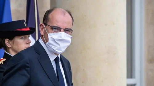 [Coronavirus] : le port du masque à l'école "étendu aux enfants dès...