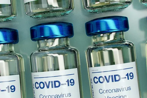 [COVID-19]: Arles : les premières vaccinations à l'Ehpad Calment...