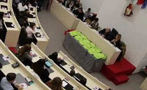 [ECONOMIE]: A Istres, le conseil municipal a été plutôt compliqué.