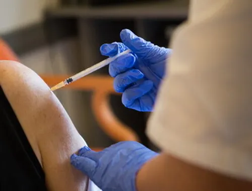 [SANTE]: l’Agence Régionale de Santé a décidé de délivrer au centre...