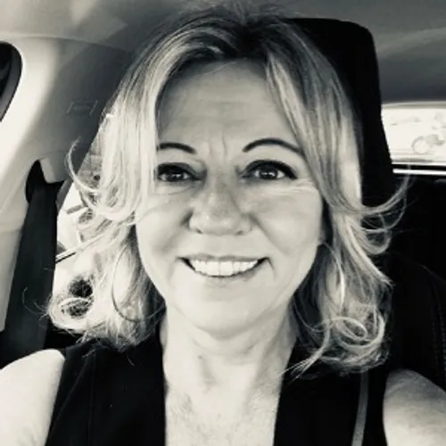 Pub - Christine Chatel