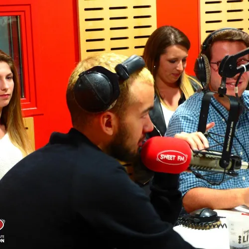 SWEET FM