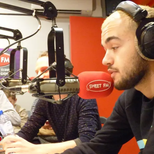 SWEET FM