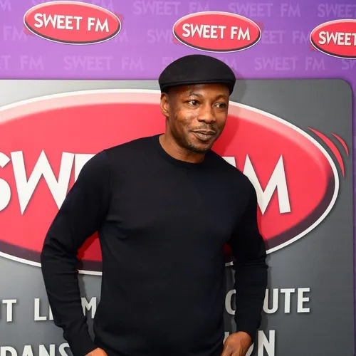 SWEET FM